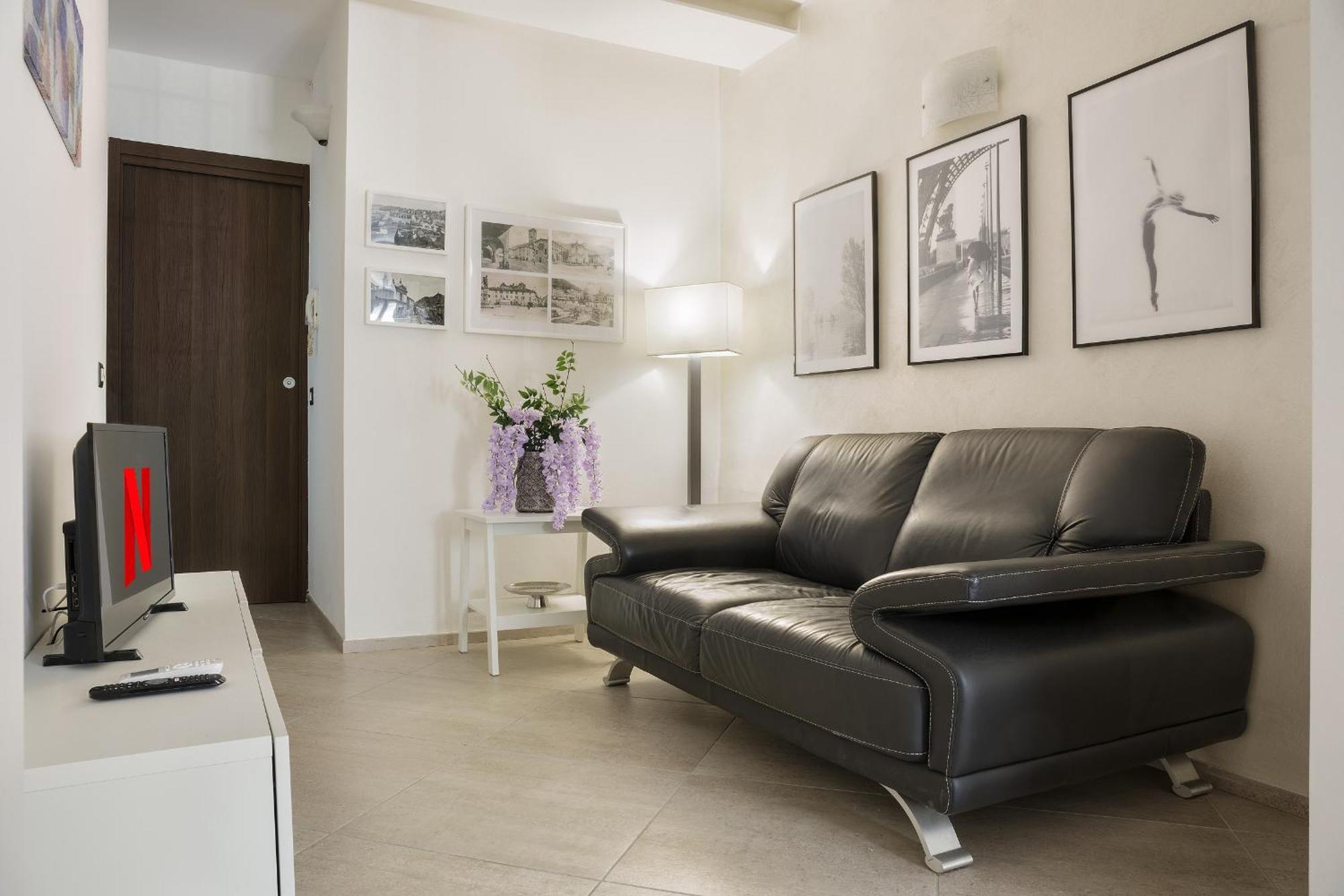 Apartamento Il Glicine Lucino Exterior foto