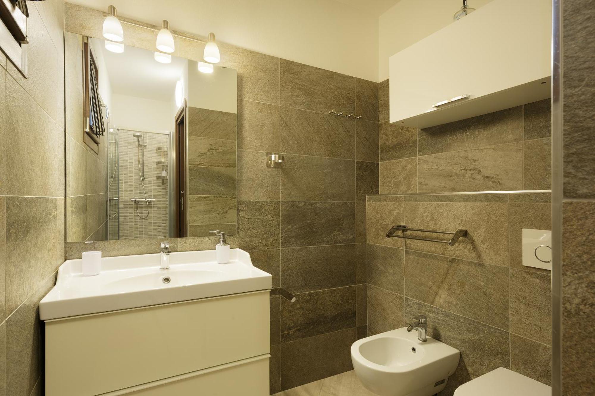 Apartamento Il Glicine Lucino Exterior foto
