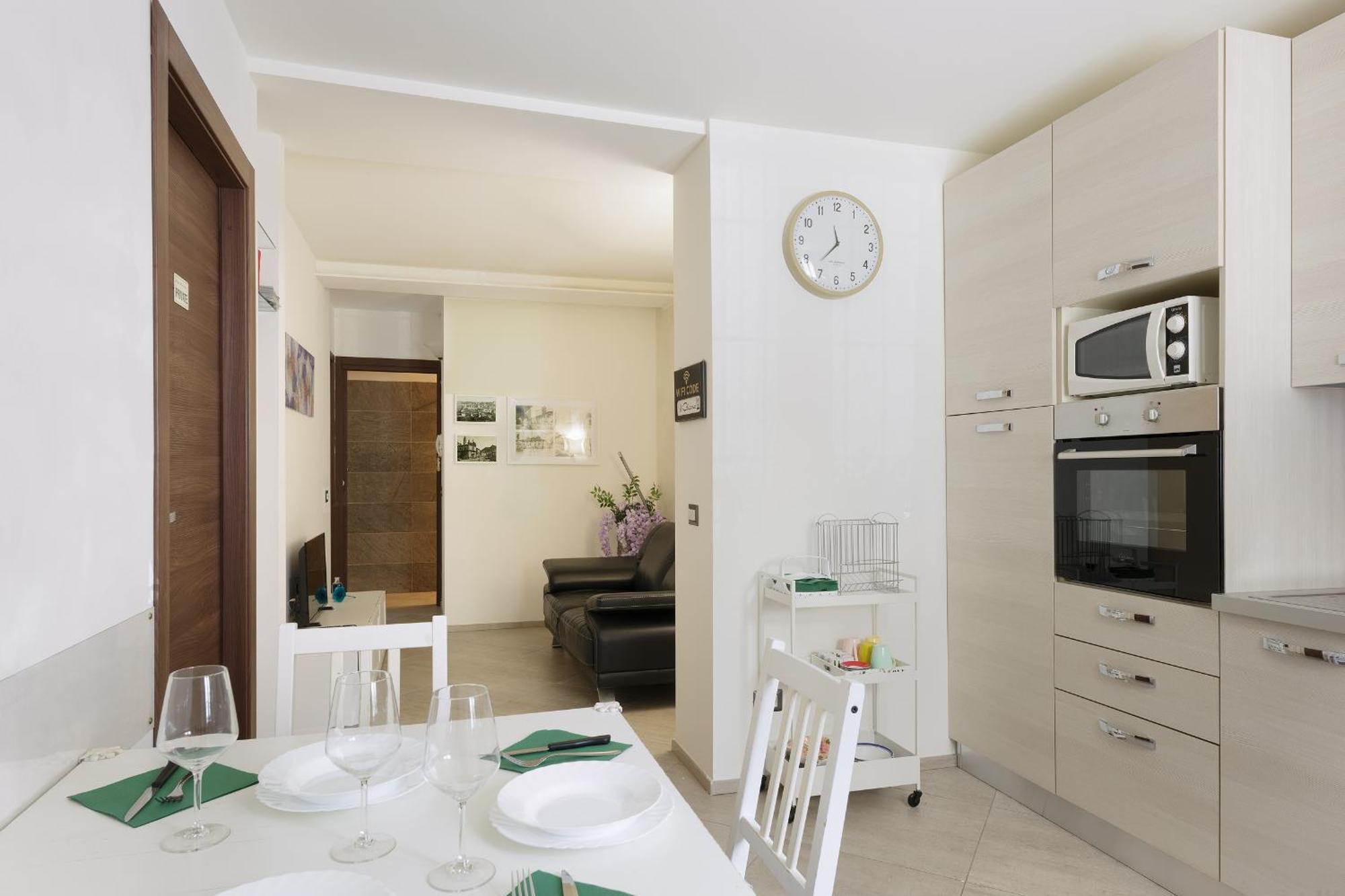 Apartamento Il Glicine Lucino Exterior foto